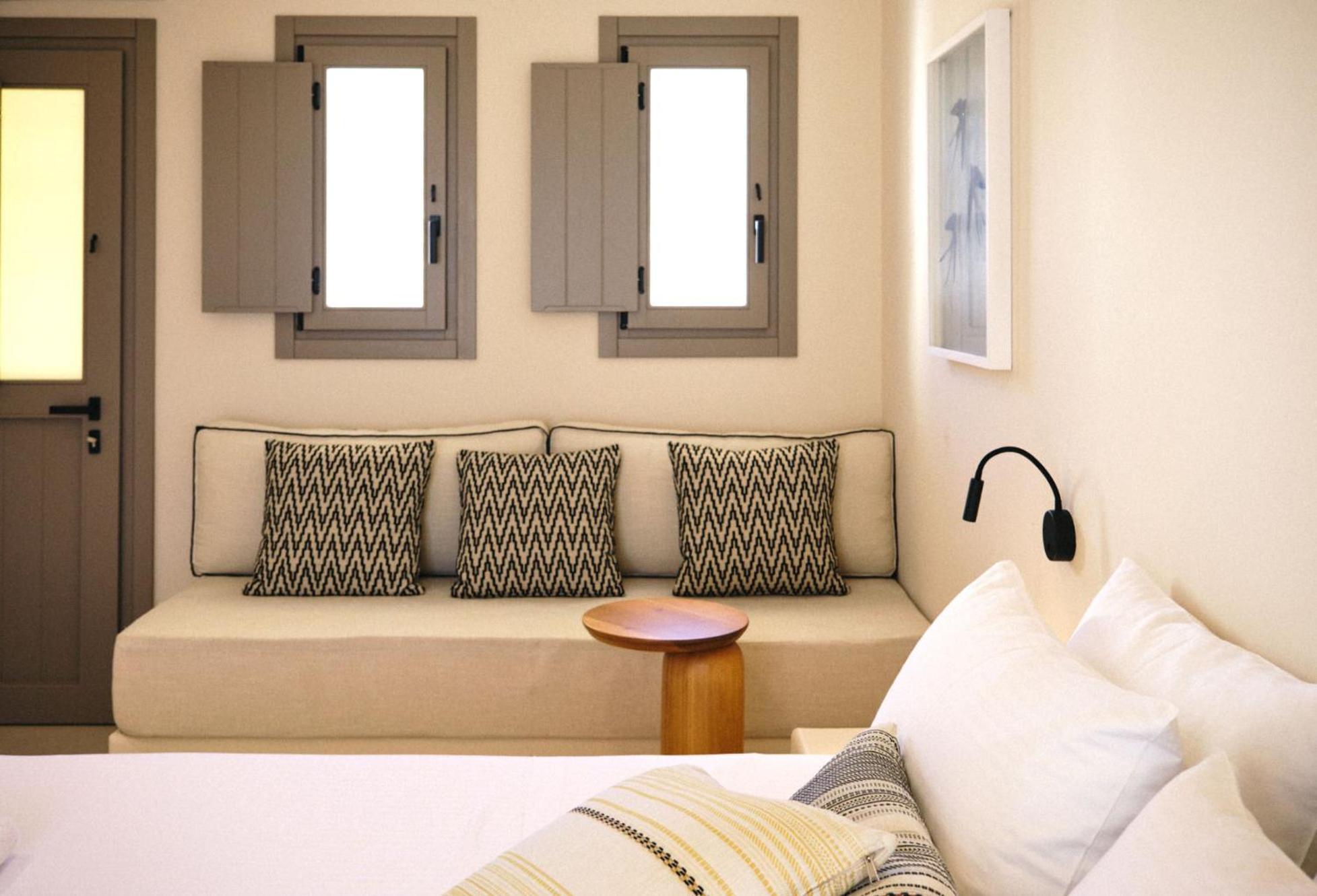 Agave Donousa Suites Extérieur photo